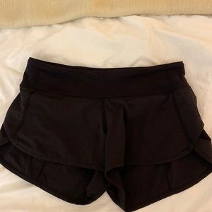 Lululemon classic athletic shorts black